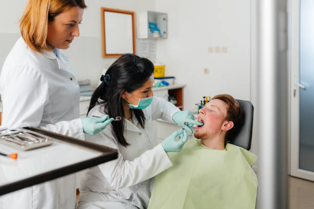 Best Emergency Treatment for Dental Infections or Abscesses in Squirrel Mountain Valley, CA